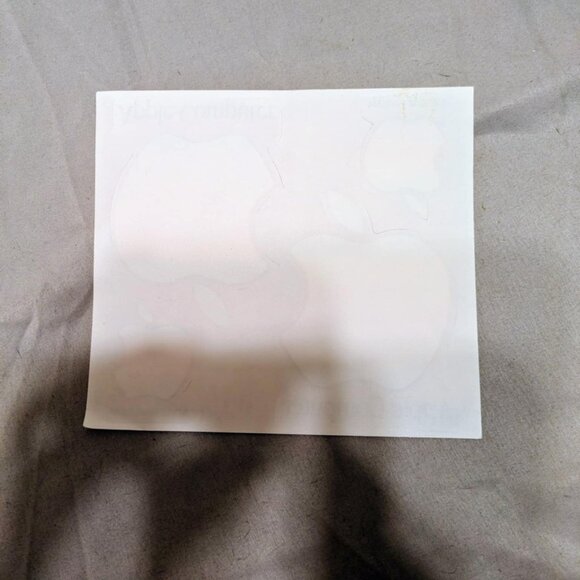 4 Vintage Apple Stickers. - Picture 3 of 3